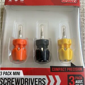 NWT screwdriver set